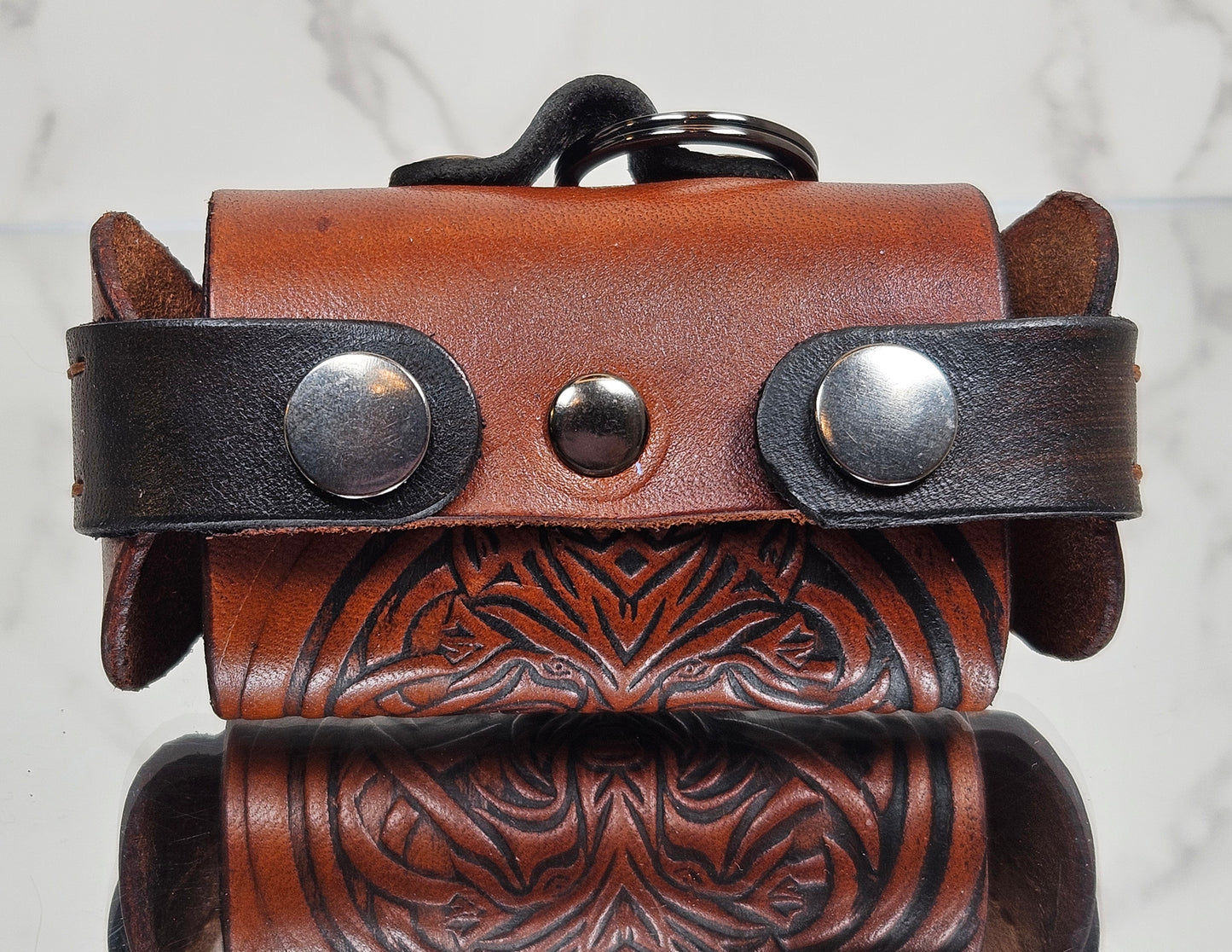Embossed Poop/Waste Bag Dispenser - Wolf 3029