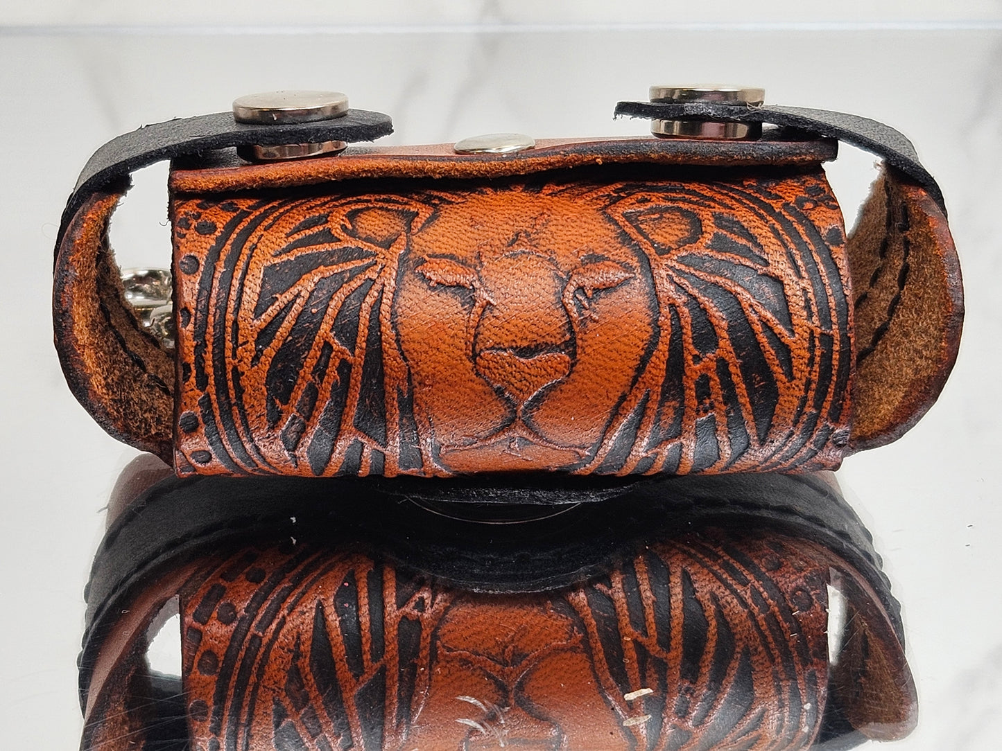 Embossed Poop/Waste Bag Dispenser - Lion 3028