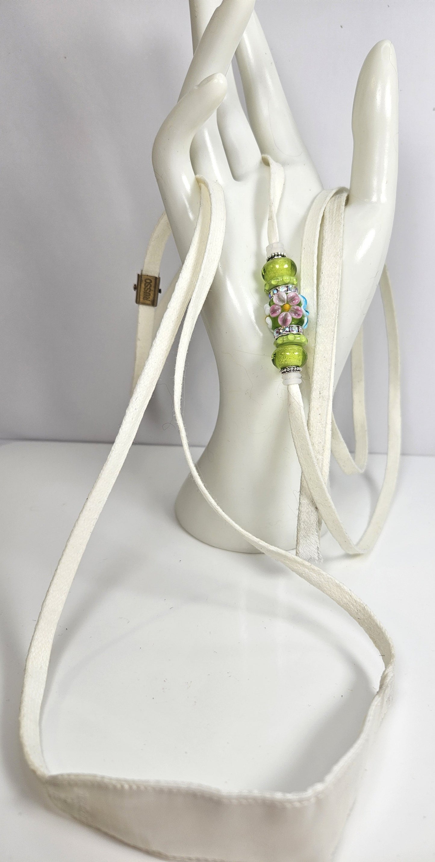 58" Cordo-Hyde Lead with Resco style Collar & Kindness Pad - White