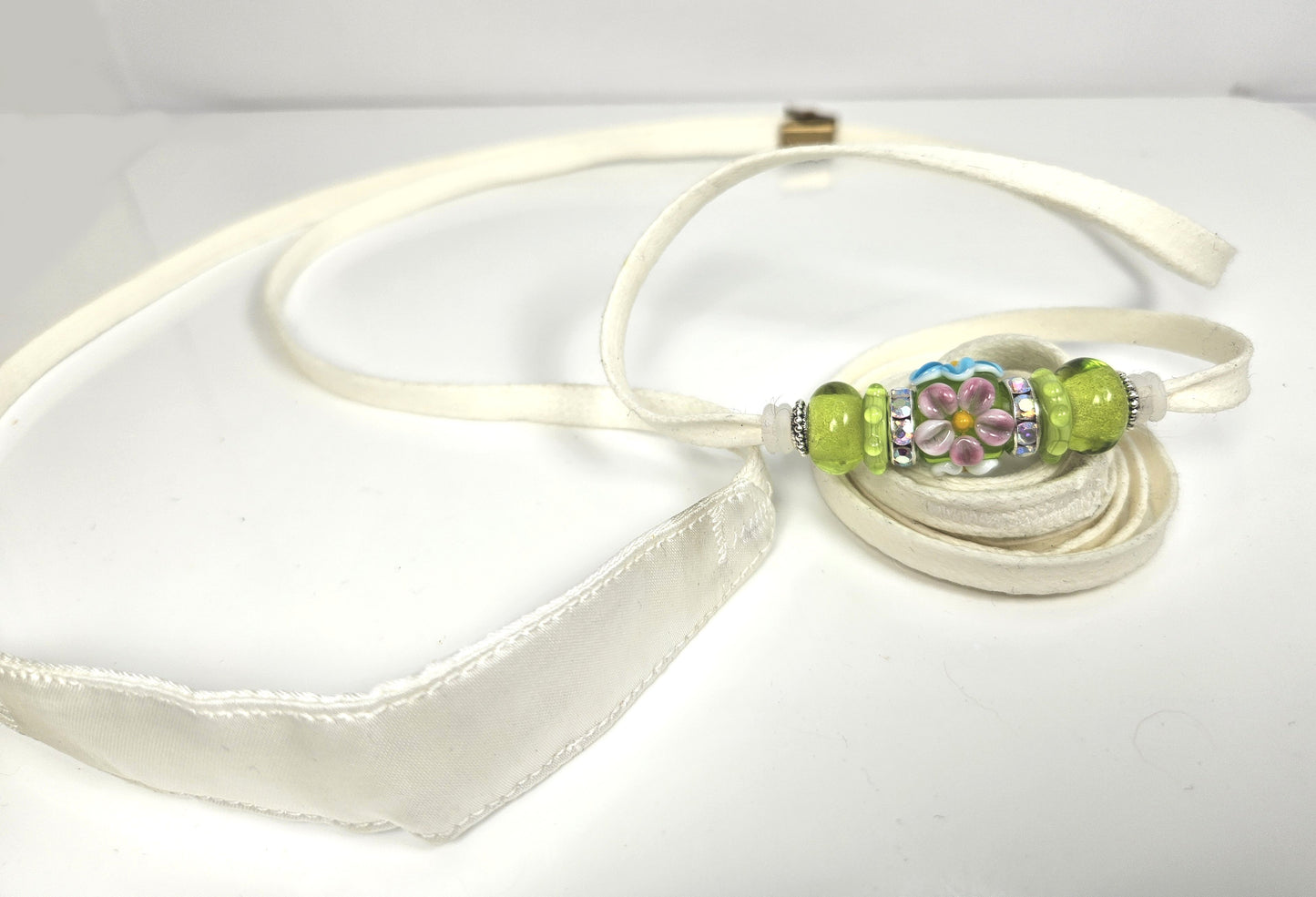 58" Cordo-Hyde Lead with Resco style Collar & Kindness Pad - White