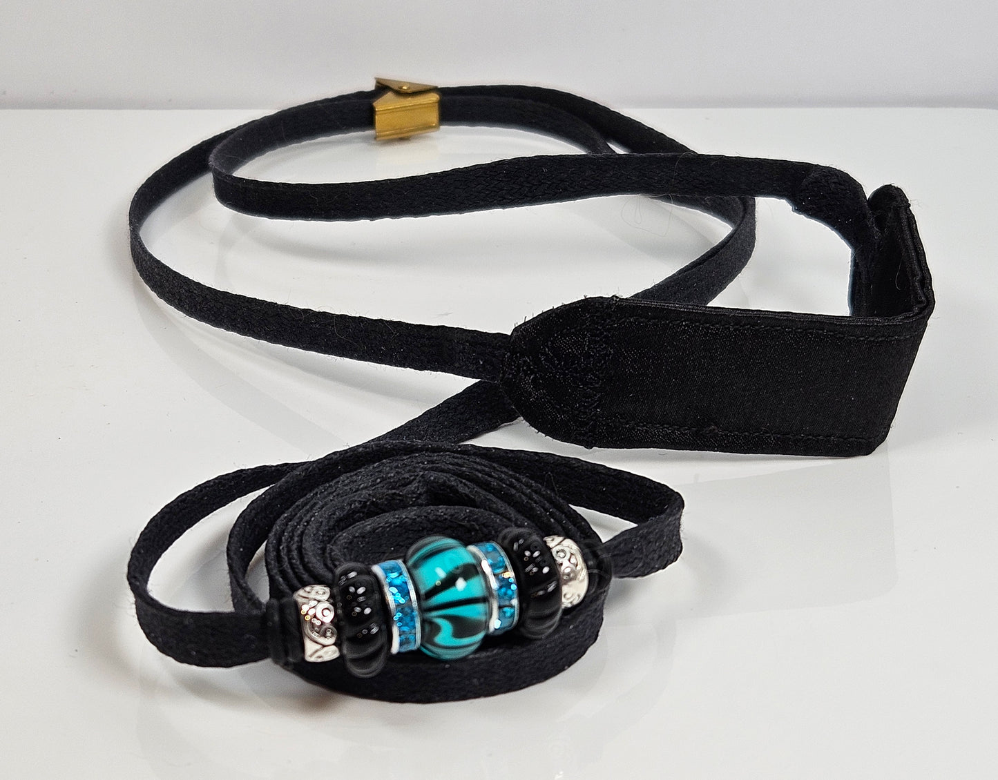 48" Cordo-Hyde Show Lead with Beads & Kindness Pad - Black