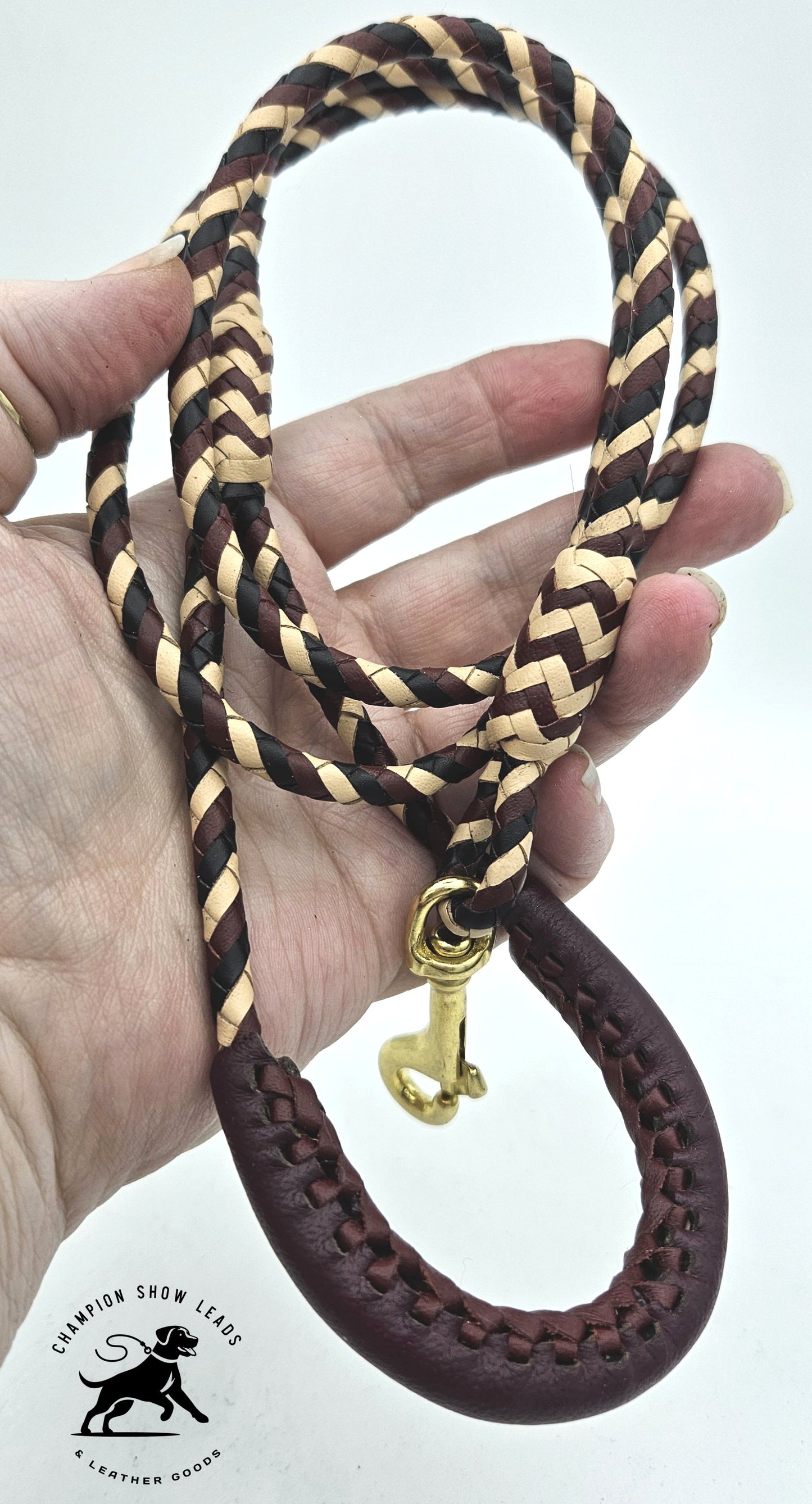40" 6-Strand Kangaroo Show Lead with Padded Handle