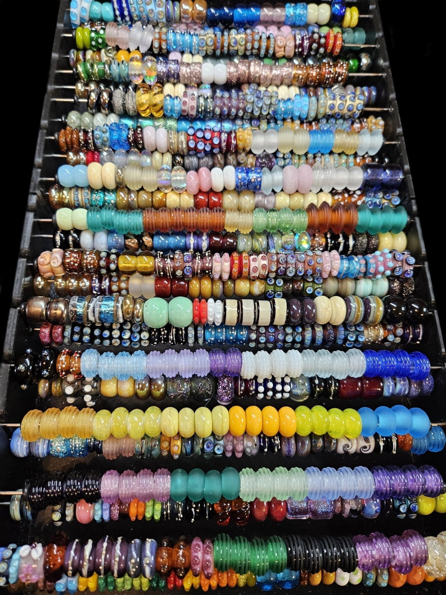 Buttons - Champion Show Leads