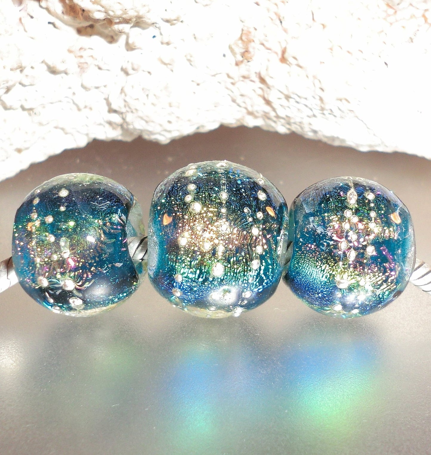 Iridescent Rainbow Pearls - Champion Show Leads