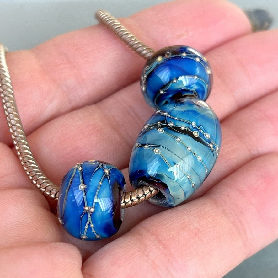 Blue Lightning - ChampionShowLeads