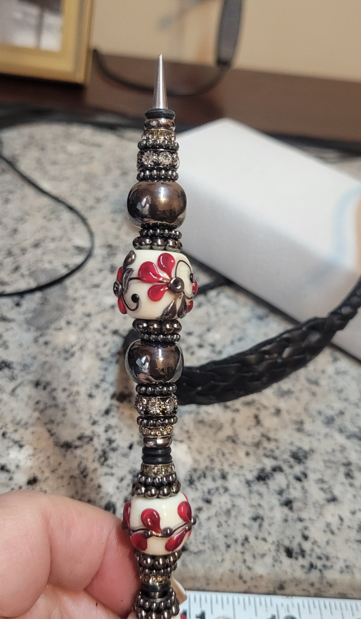 Burgundy Treasures - ChampionShowLeads