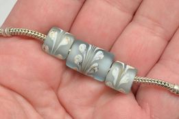 Ice Maiden - ChampionShowLeads