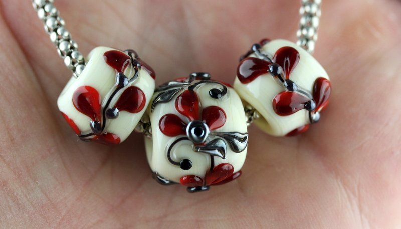 Little Red Dress - ChampionShowLeads