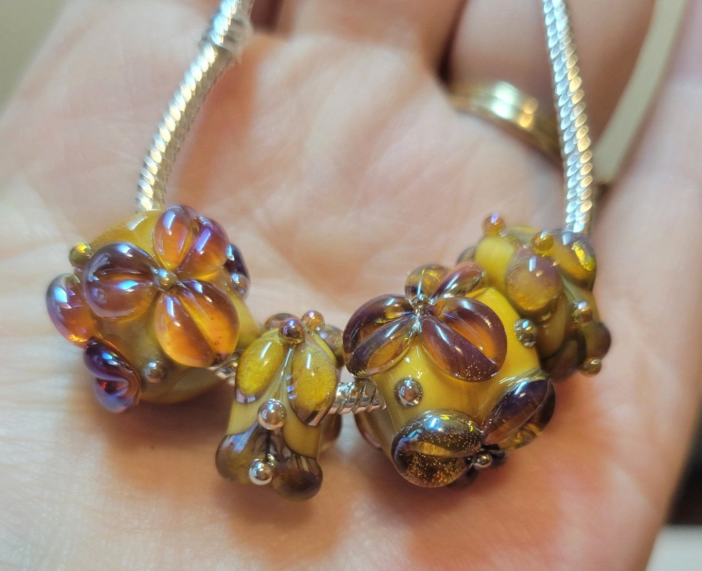 Mellow Honey - ChampionShowLeads