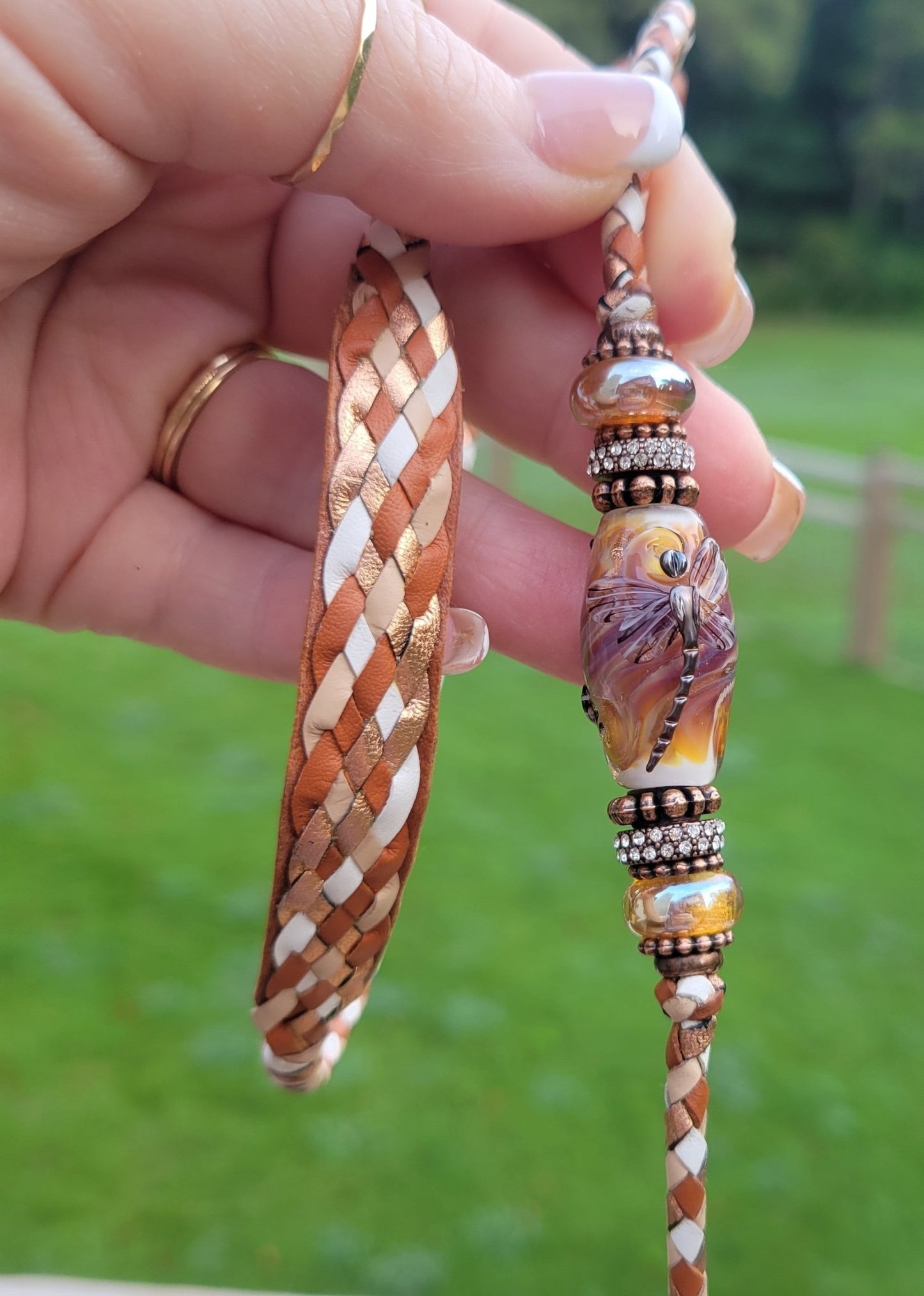 Oasis Retreat - Champion Show Leads