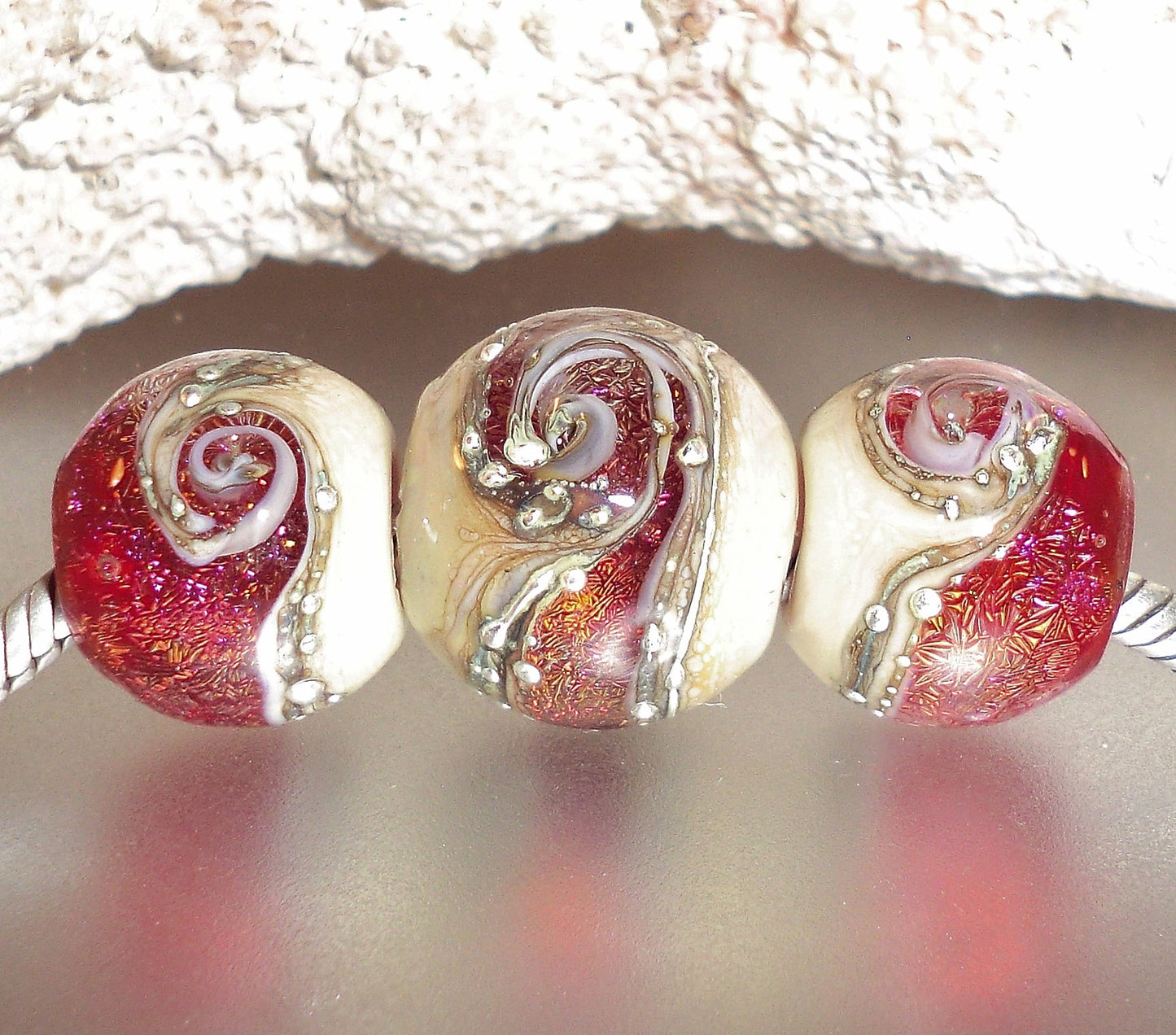 Red Pearls - ChampionShowLeads