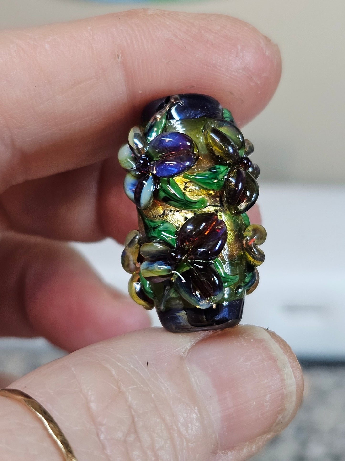 Violet Hibiscus - Champion Show Leads