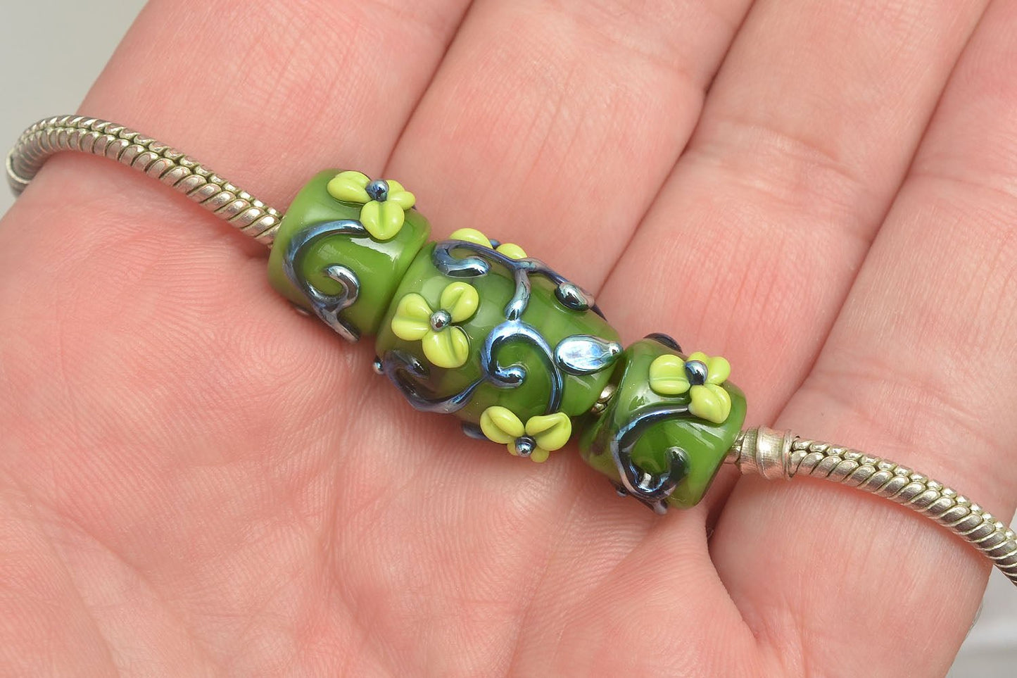 Yellow Begonias - ChampionShowLeads