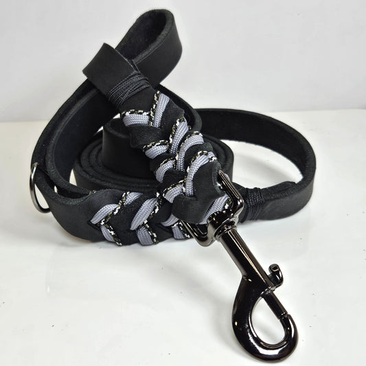 66.5" Walking Lead - Black