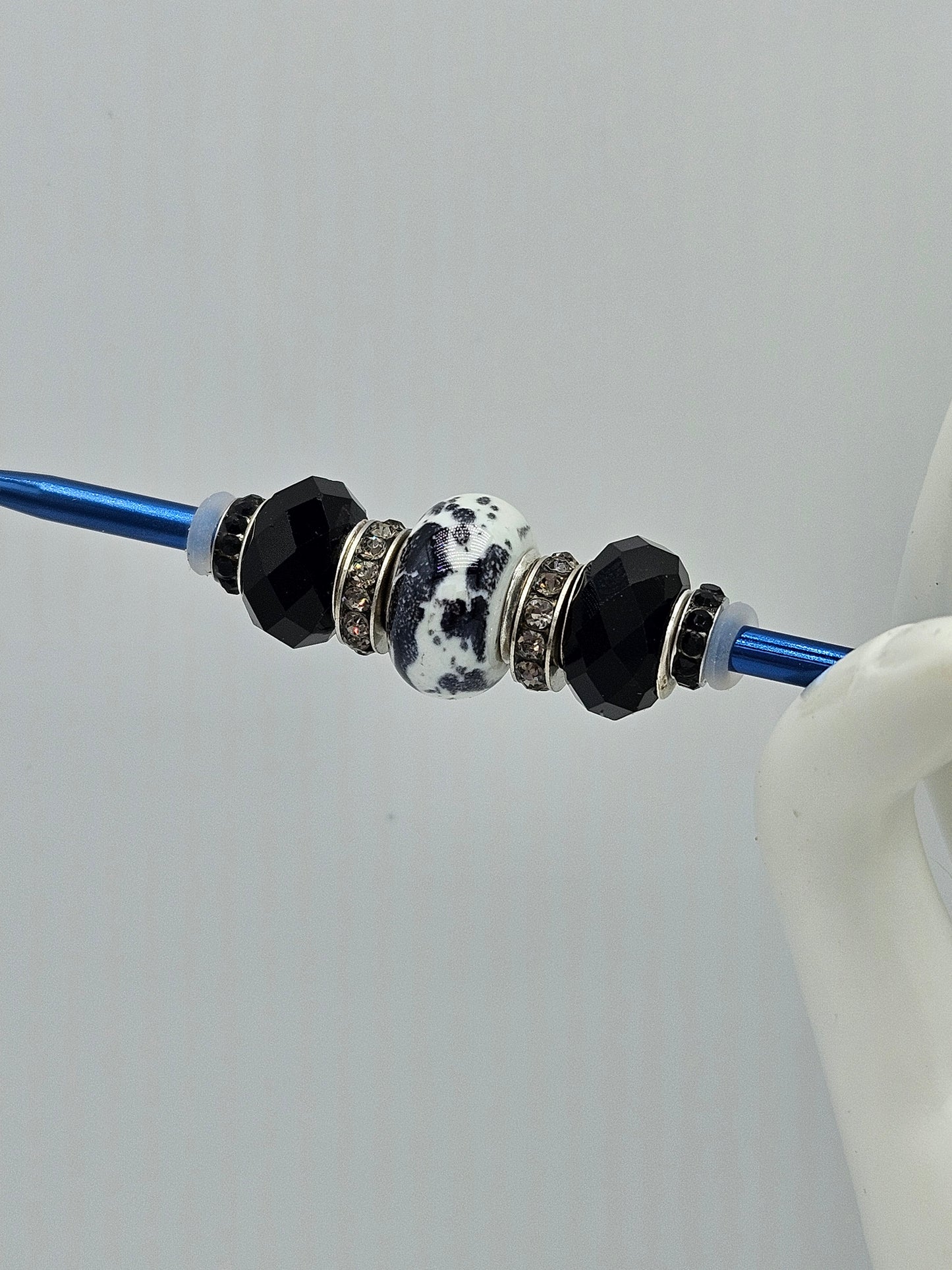 Parting Needle - Blue Roan