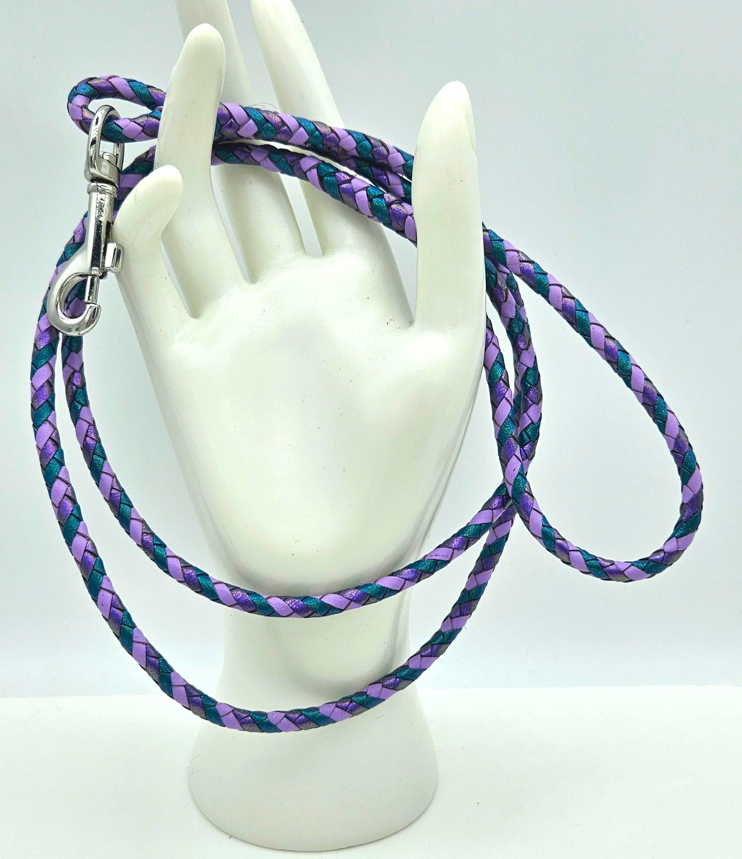40" 6-Strand Kangaroo Show Lead with Snap Hook