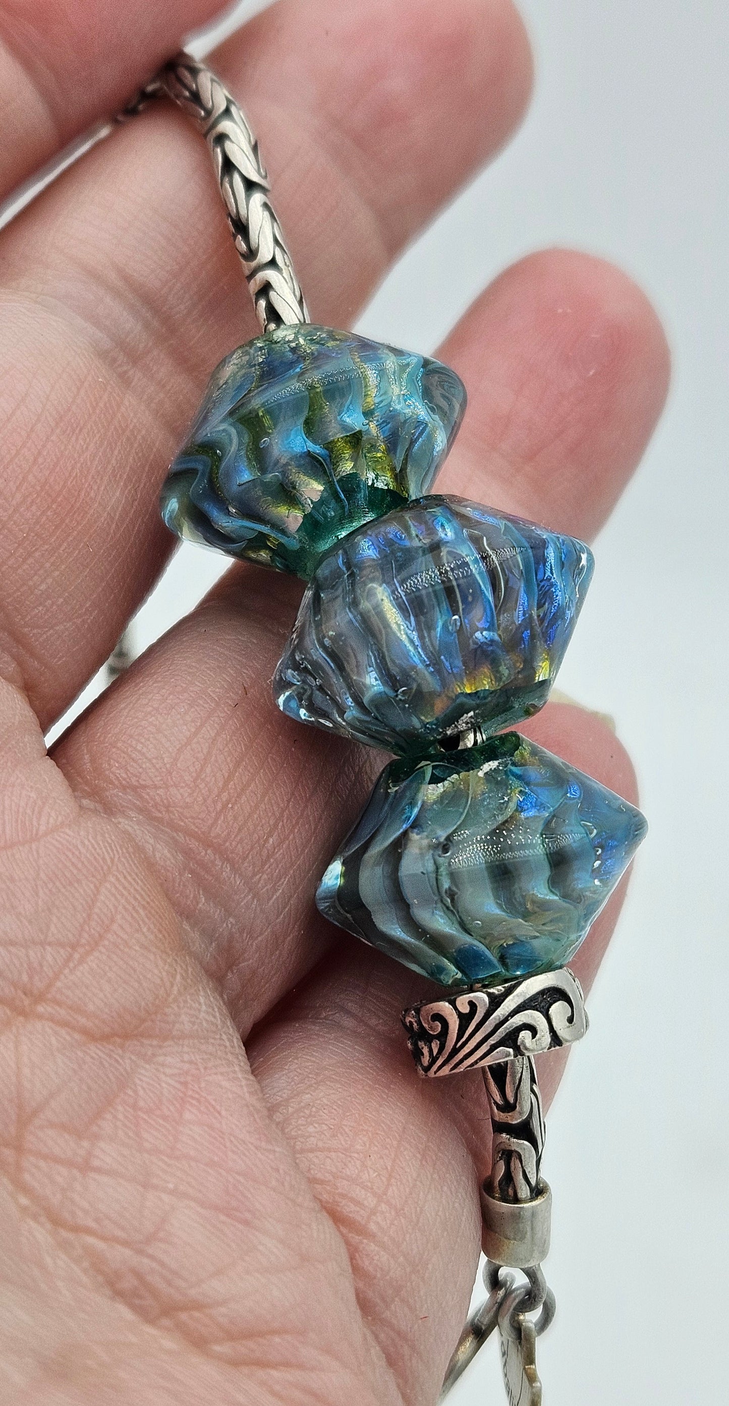 Kiwi Sapphires