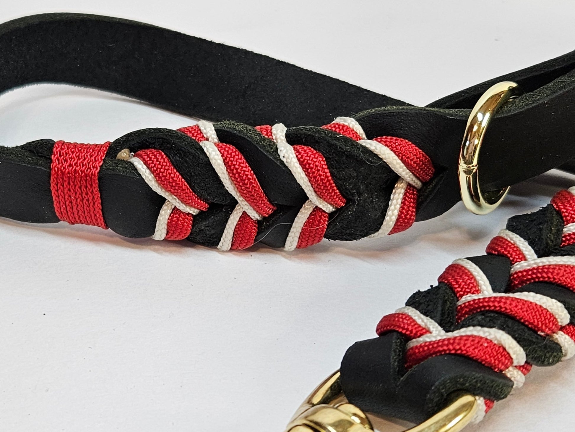 Step Ahead Walking Lead - Black/Red/Beige - Champion Show Leads