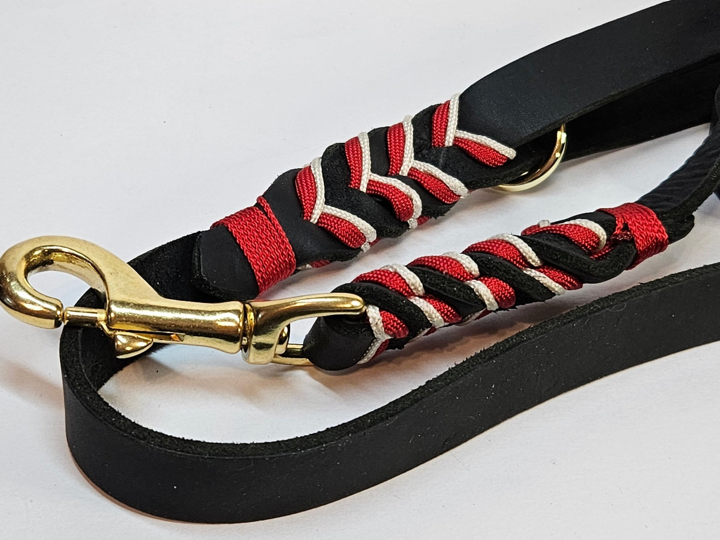 Step Ahead Walking Lead - Black/Red/Beige - Champion Show Leads