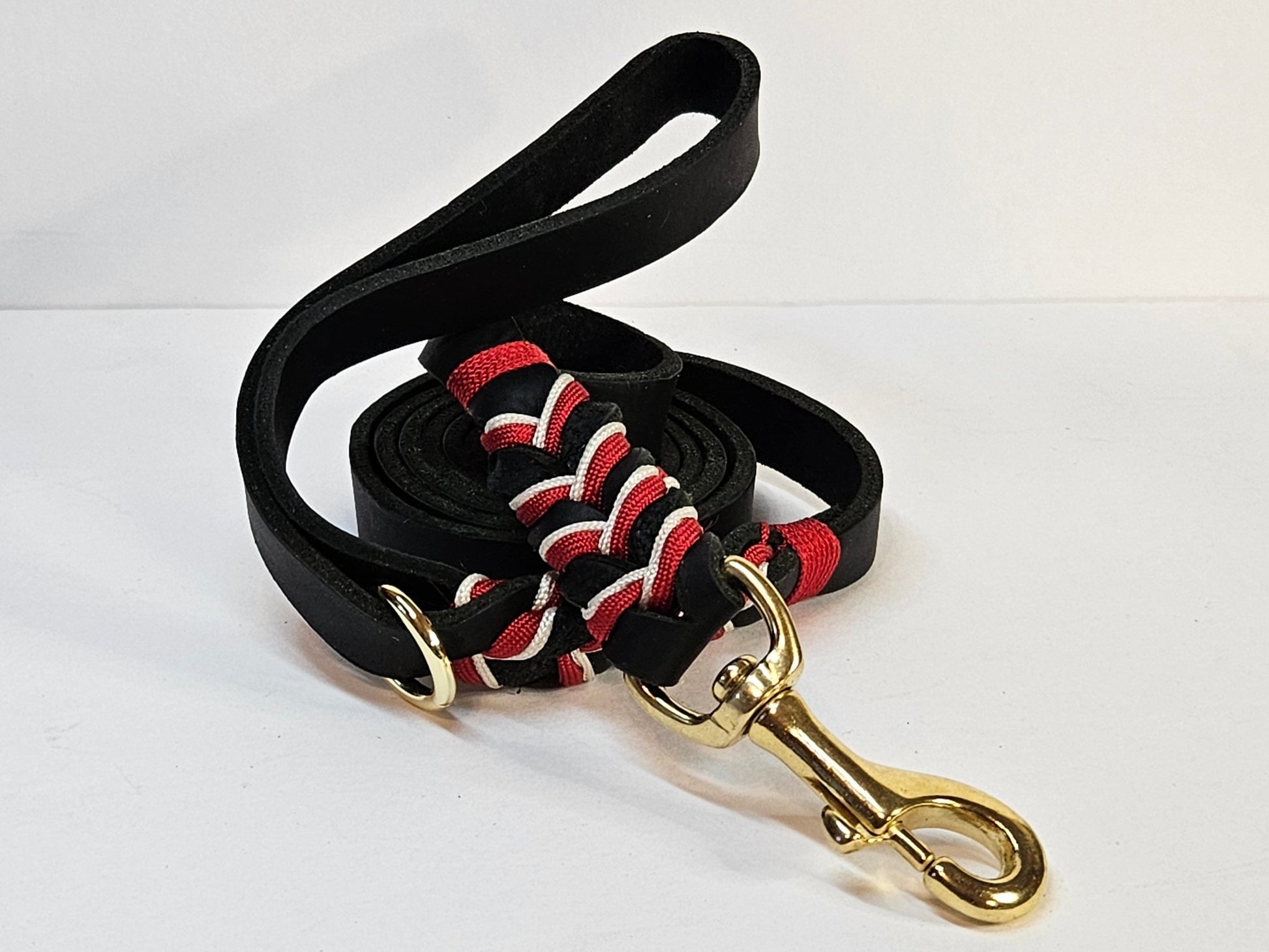 Step Ahead Walking Lead - Black/Red/Beige - Champion Show Leads